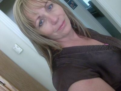 Chelis Hoskins