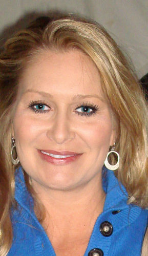 lisa dennis