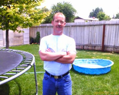 Floyd Tuttle