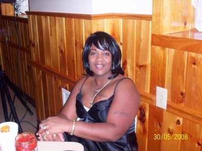 Lowenia Collins