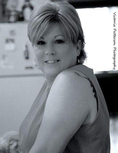 Candi Thomas
