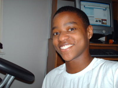 Delonza Hall