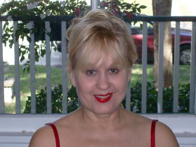 Lynda Roberts