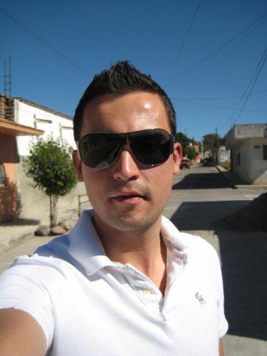 Luis Gutierrez