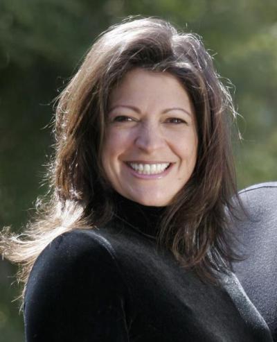 Janine Weiss