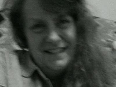 Shelly Stapleton