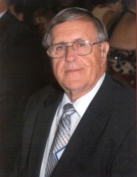 Earle Stillwell