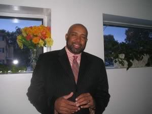 Kermit Tate