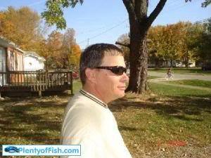 Robert Caster
