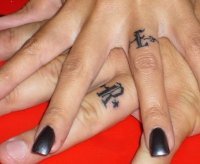 Roseanne Cross