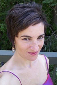 Lora Lyons