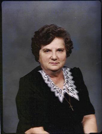 Lizzie Stocks