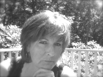 Vicki Rellas