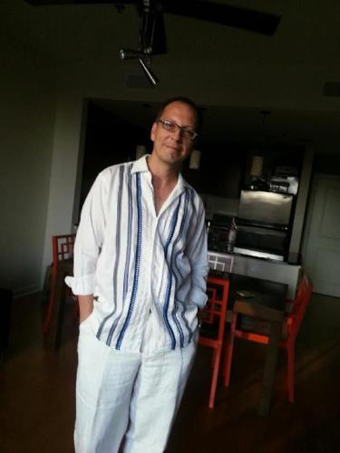 Robert Hernandez