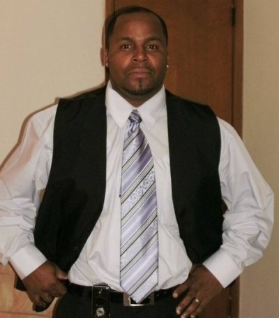 Mario Williams - Rockford, IL - Reputation & Contact Details