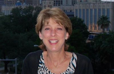 Holly Hutchens