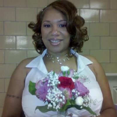 Evonne Saunders