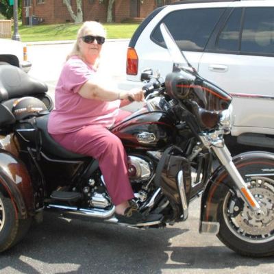Joan Simmons