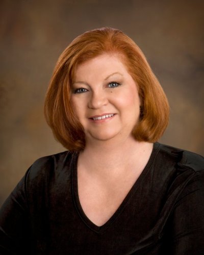 Jo Catton