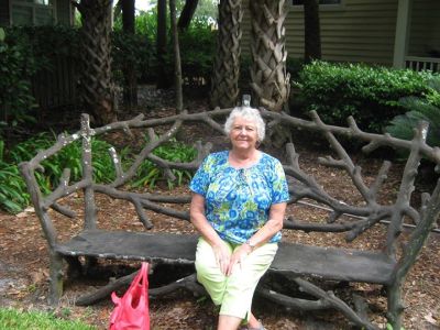 Bonnie Mills